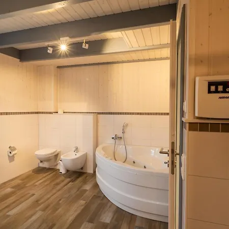 Schwan 307 Ferienhaus *