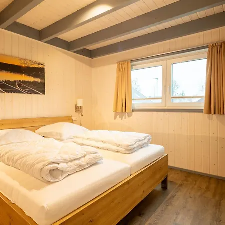 Ferienhaus Schwan 307